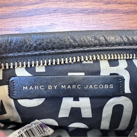 Marc by Marc Jacobs Classic Q Percy Black Pebble Leather Crossbody‎ Mini Handbag - Picture 11 of 11